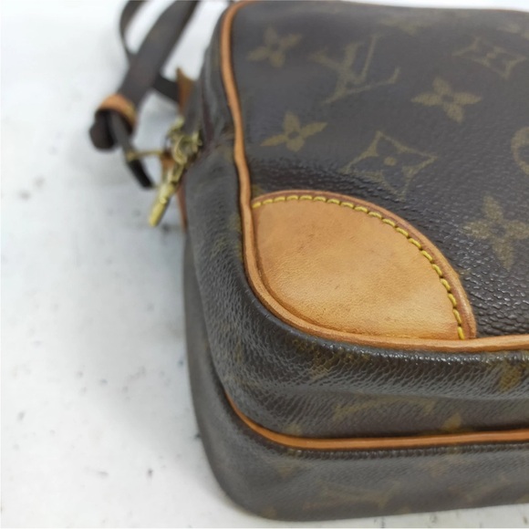 Louis Vuitton Amazon Monogram Crossbody Bag - Picture 6 of 9